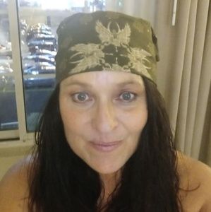 Meet your Posher, Janine